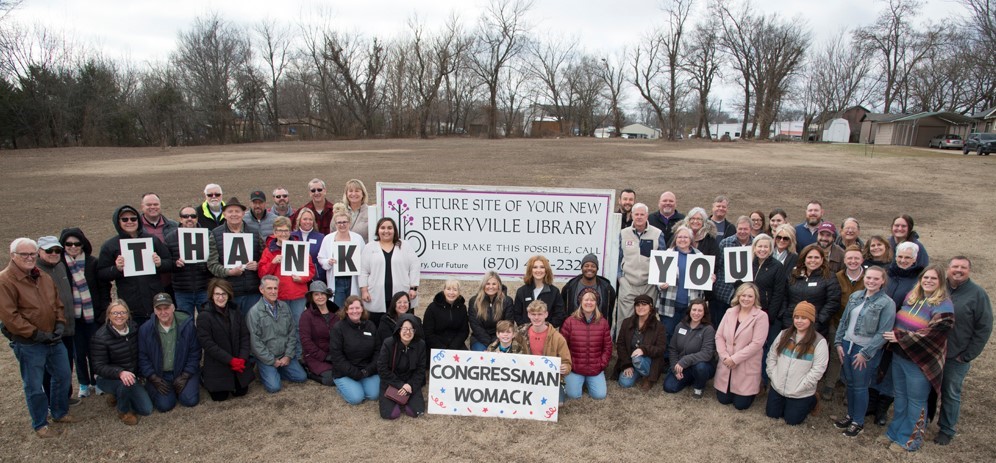 Group of community members with Congressman Steve Womack at new library site